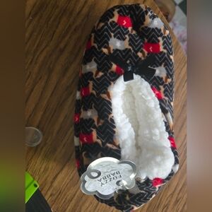 Fuzzy Babba Slipper Socks